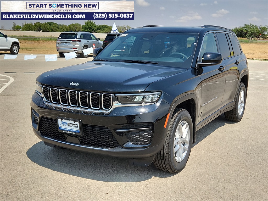 2025 Jeep Grand Cherokee Laredo X 4WD