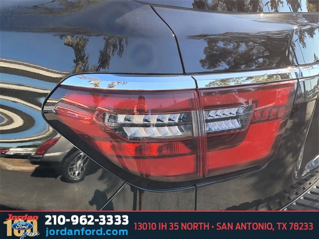 Used Car 2023 Nissan Armada  Sv For Sale Under $35,000 In San Antonio, Texas