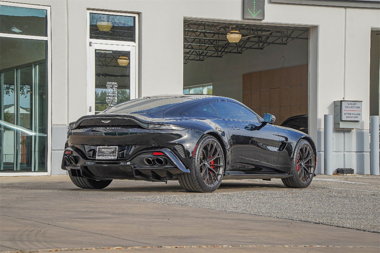 Used Car 2025 Aston Martin Vantage  Base For Sale Under $190,000 In Austin, Texas