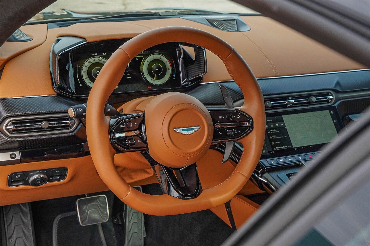 Used Car 2025 Aston Martin Vantage  Base For Sale Under $190,000 In Austin, Texas