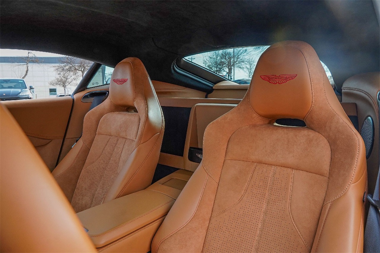 Used Car 2025 Aston Martin Vantage  Base For Sale Under $190,000 In Austin, Texas