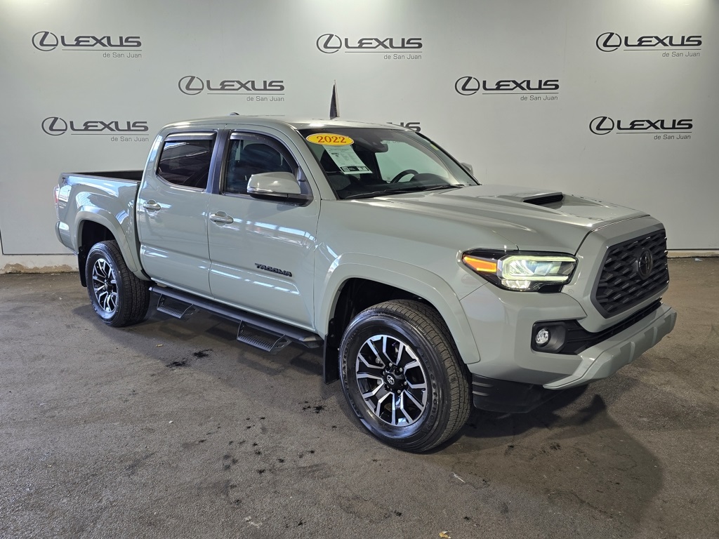 Thumbnail: 2022 Toyota Tacoma - 3
