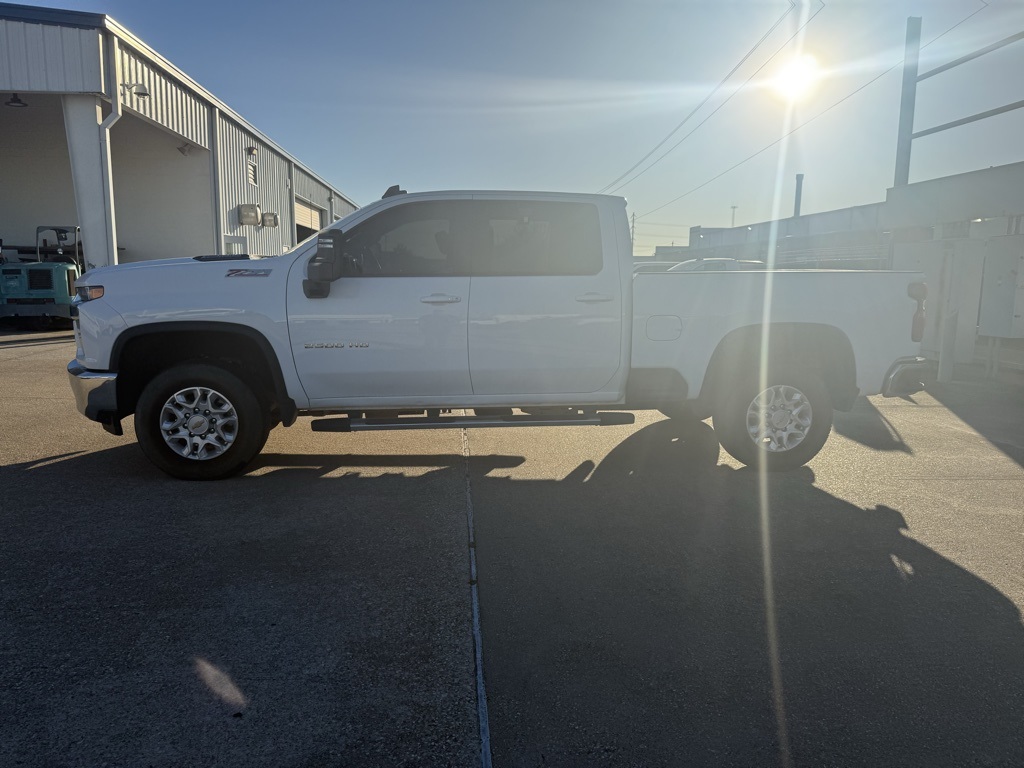 2023 Chevrolet Silverado 2500HD LT White at Traditions Chevrolet