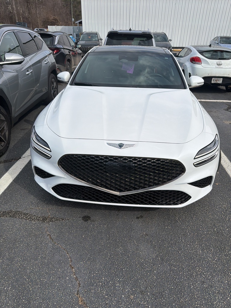 2023 Genesis G70 2.0T RWD