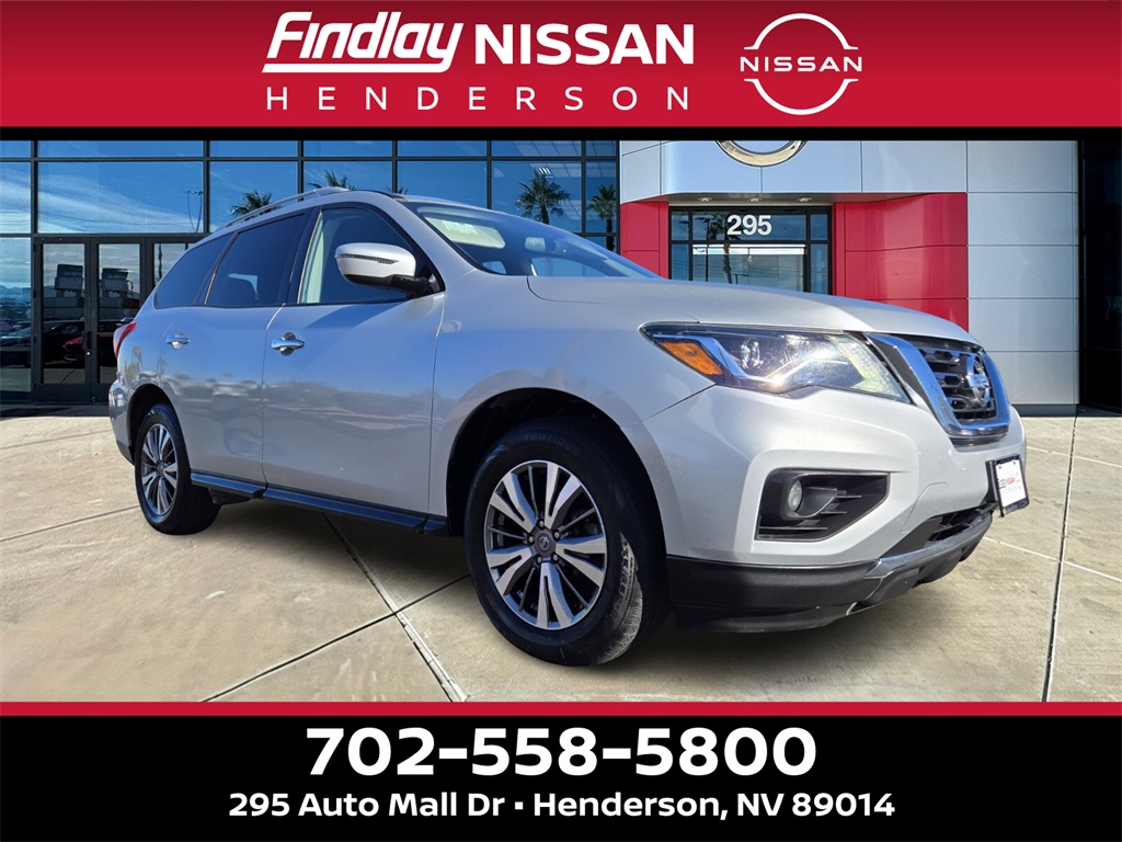 2019 Nissan Pathfinder SV