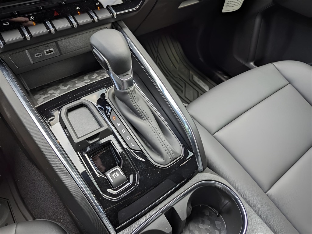 New Car 2025 Gmc Canyon  Elevation For Sale Under $50,000 In Austin, Texas