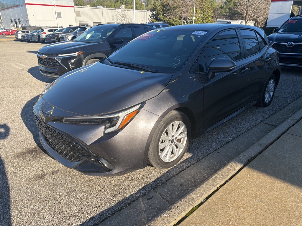 2023 Toyota Corolla Hatchback SE FWD