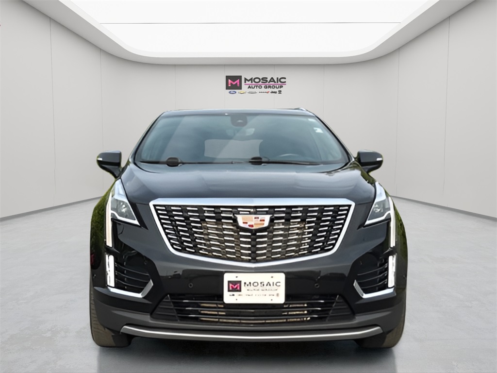 Used 2021 Cadillac XT5 Premium Luxury with VIN 1GYKNDRS0MZ220028 for sale in Zumbrota, Minnesota