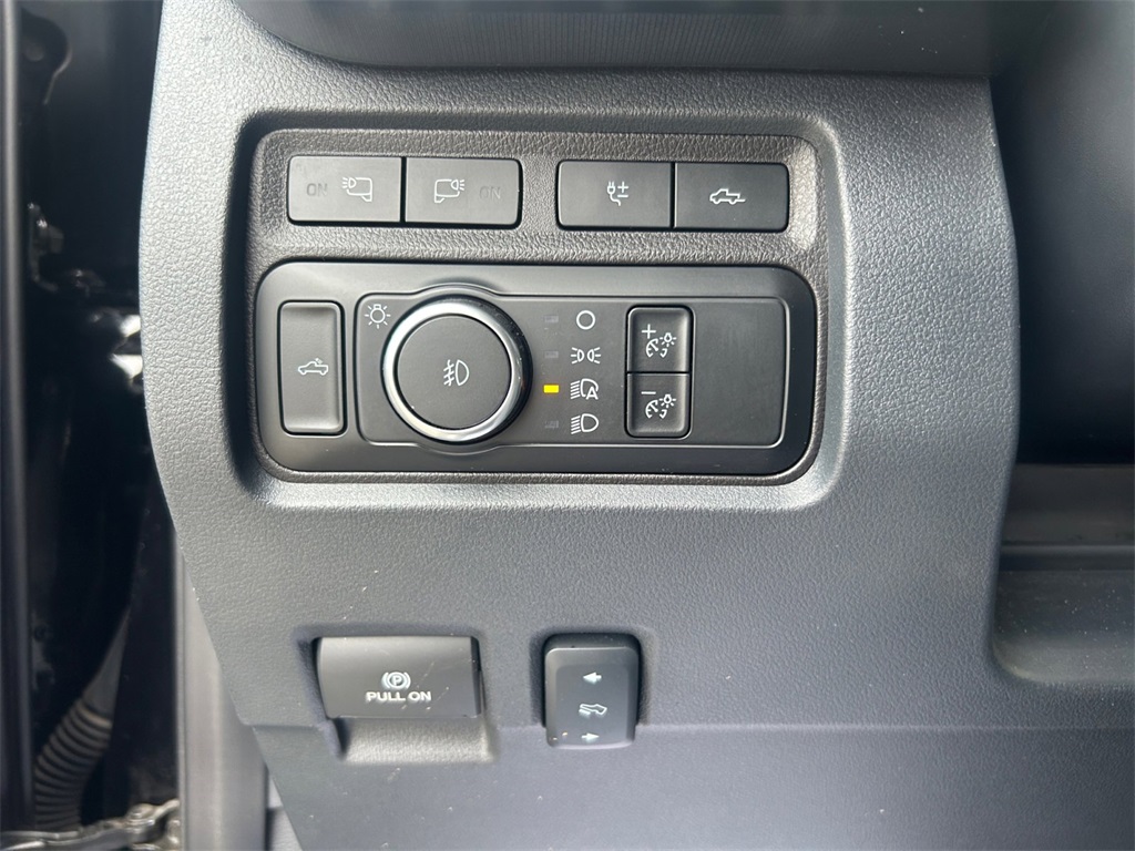 Used Car 2024 Ford F-350sd  Platinum For Sale Under $90,000 In Floresville, Texas