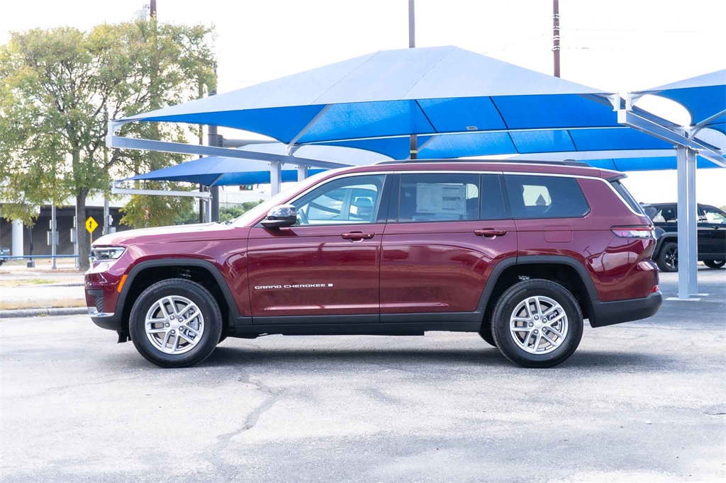 New Car 2025 Jeep Grand Cherokee L  Laredo For Sale Under $40,000 In San Marcos, Texas