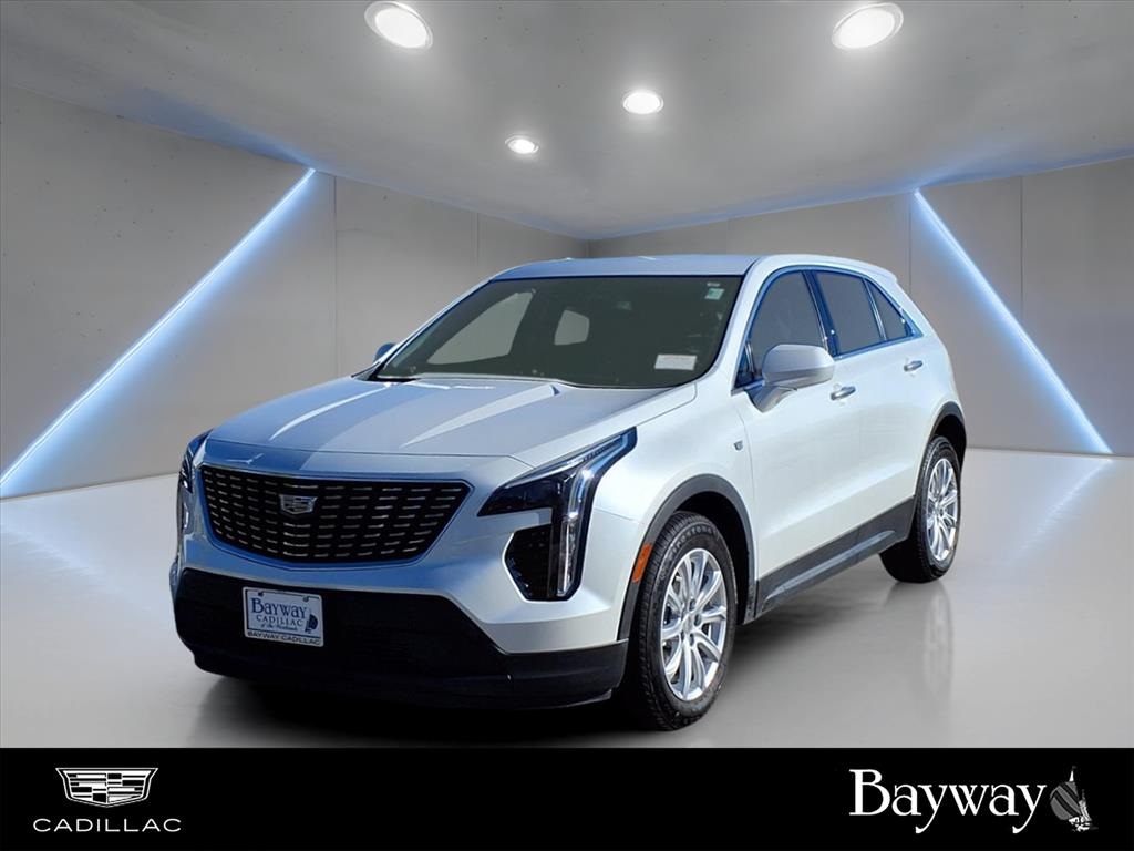 2022 Cadillac XT4 Luxury White at Mac Haik CDJR North Houston