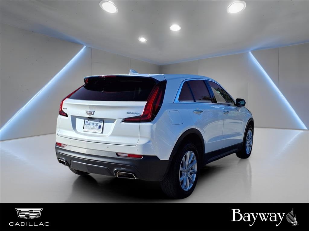 2022 Cadillac XT4 Luxury White at Mac Haik CDJR North Houston