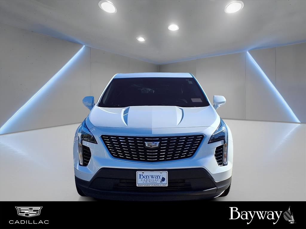 2022 Cadillac XT4 Luxury White at Mac Haik CDJR North Houston