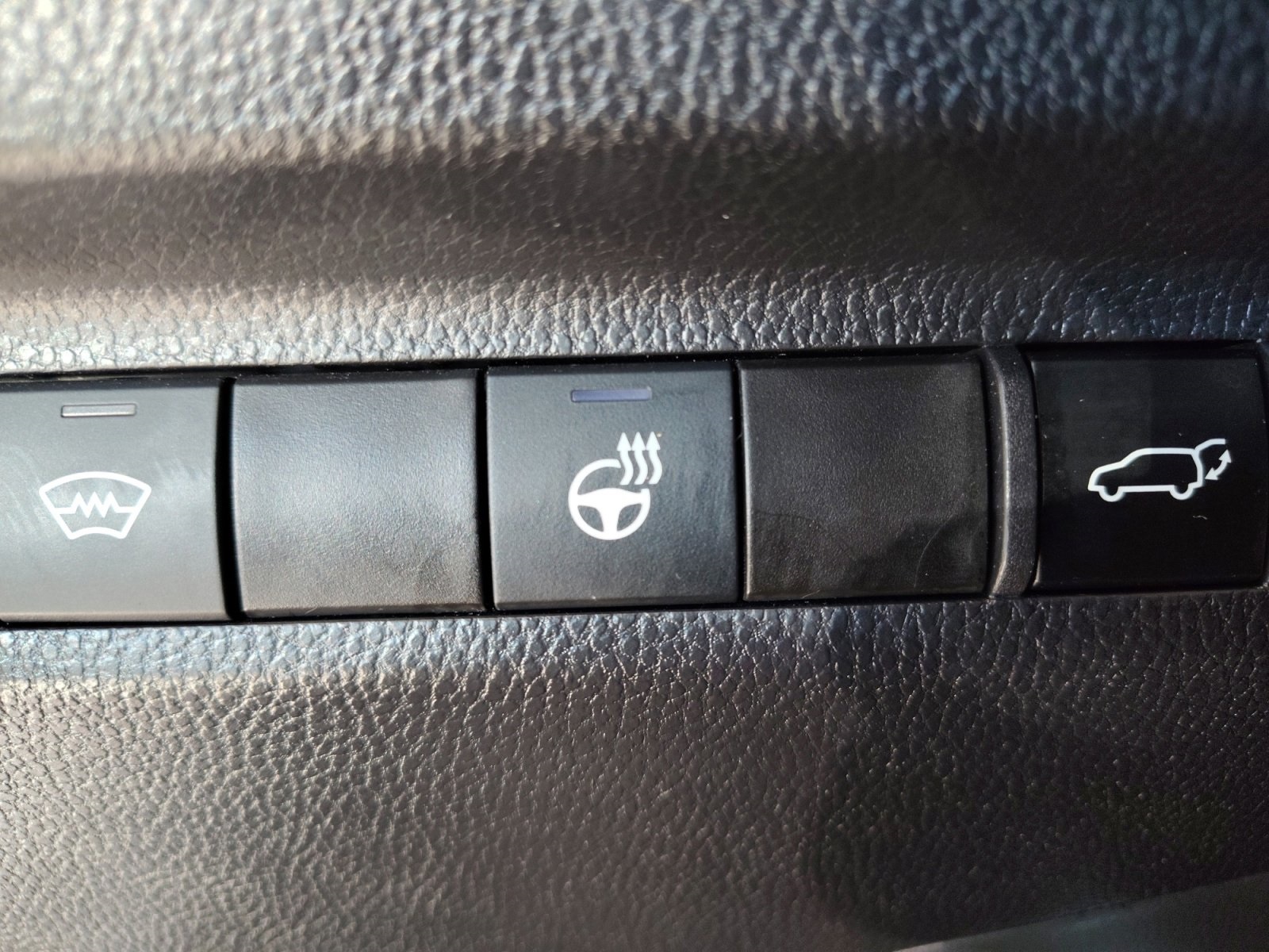 Used Car 2025 Toyota Rav4  Xle Premium For Sale Under $35,000 In San Antonio, Texas