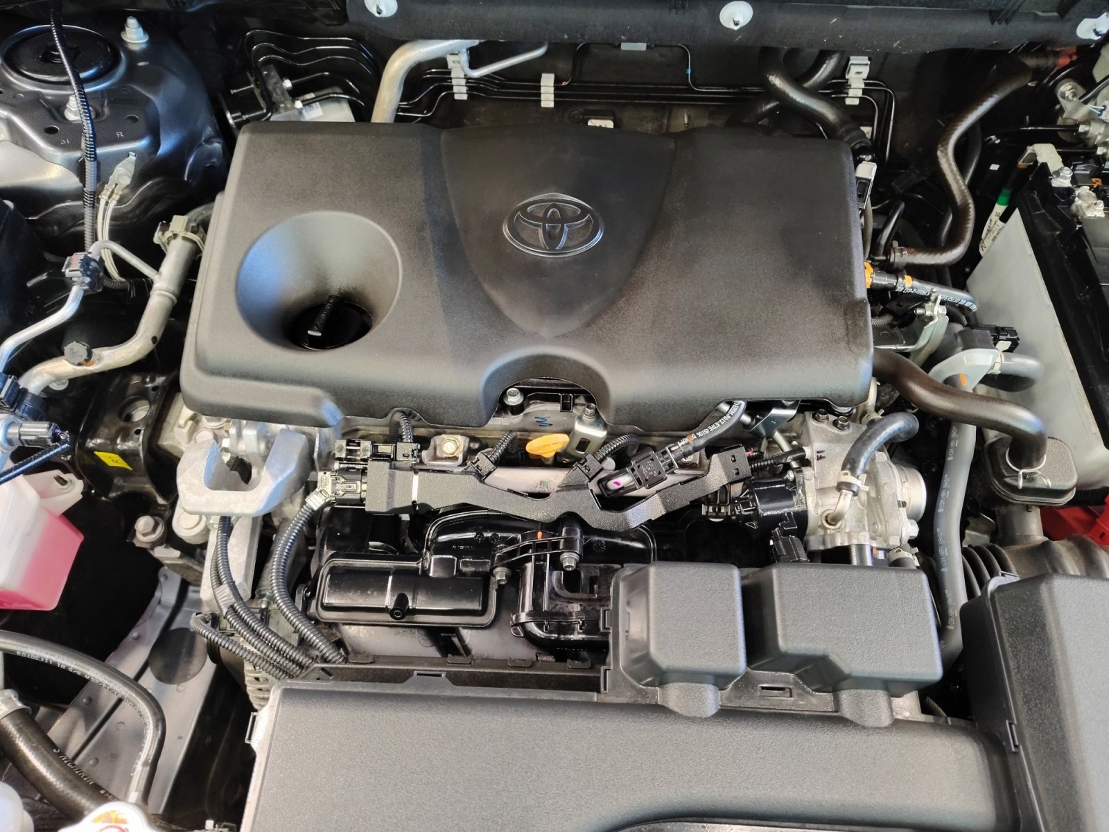 Used Car 2025 Toyota Rav4  Xle Premium For Sale Under $35,000 In San Antonio, Texas