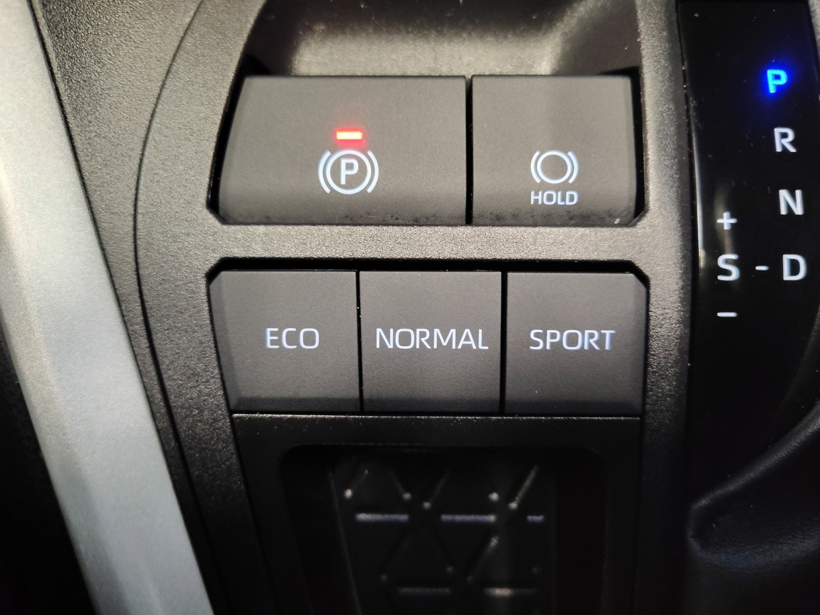 Used Car 2025 Toyota Rav4  Xle Premium For Sale Under $35,000 In San Antonio, Texas