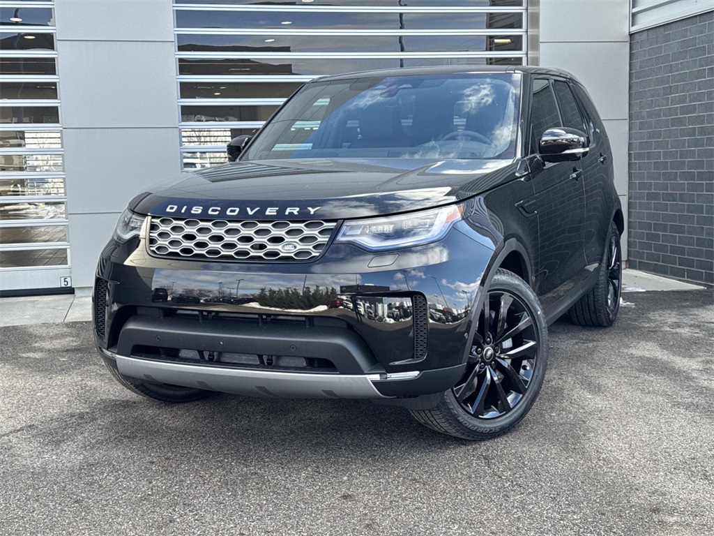 2026 Land Rover Discovery P300 S AWD