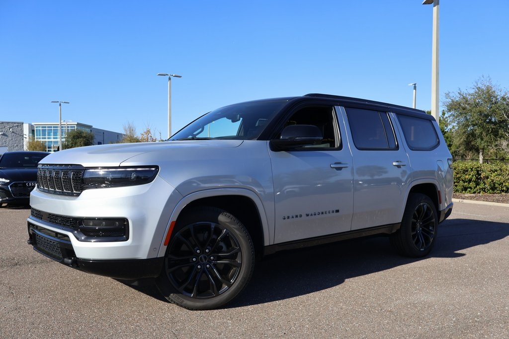 2023 Jeep Grand Wagoneer Series III 4WD