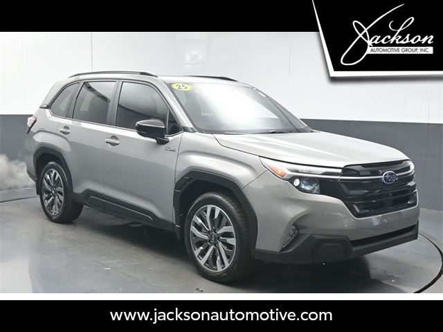 2025 Subaru Forester Hybrid Touring AWD