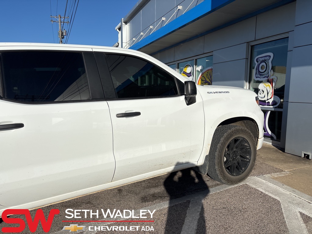 2022 Chevrolet Silverado 1500 Custom 