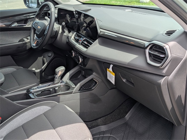 2025 Chevrolet TrailBlazer LT Green at Parkway Family Mazda
