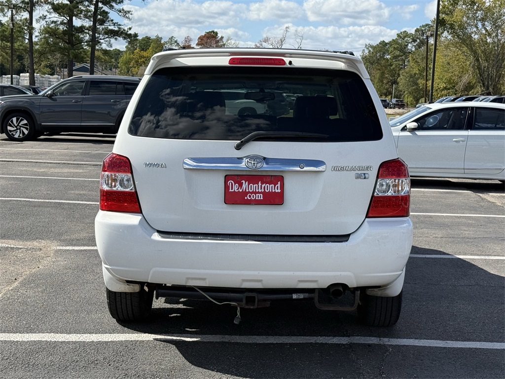 2006 Toyota Highlander Hybrid V6 White at Emmons Autoplex