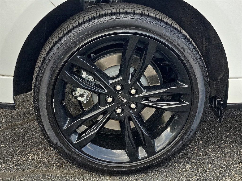 Used 2021 Ford Edge For Sale in Farmington, AR