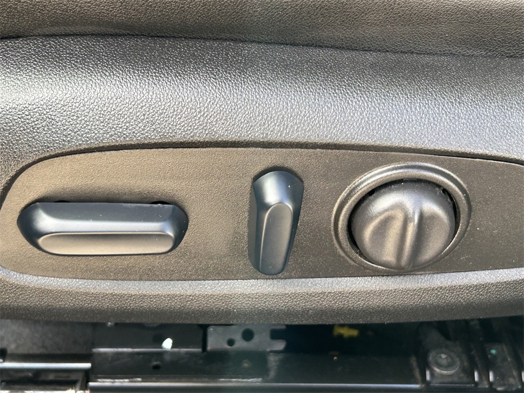 Used Car 2024 Chevrolet Malibu  Lt For Sale Under $25,000 In San Marcos, Texas