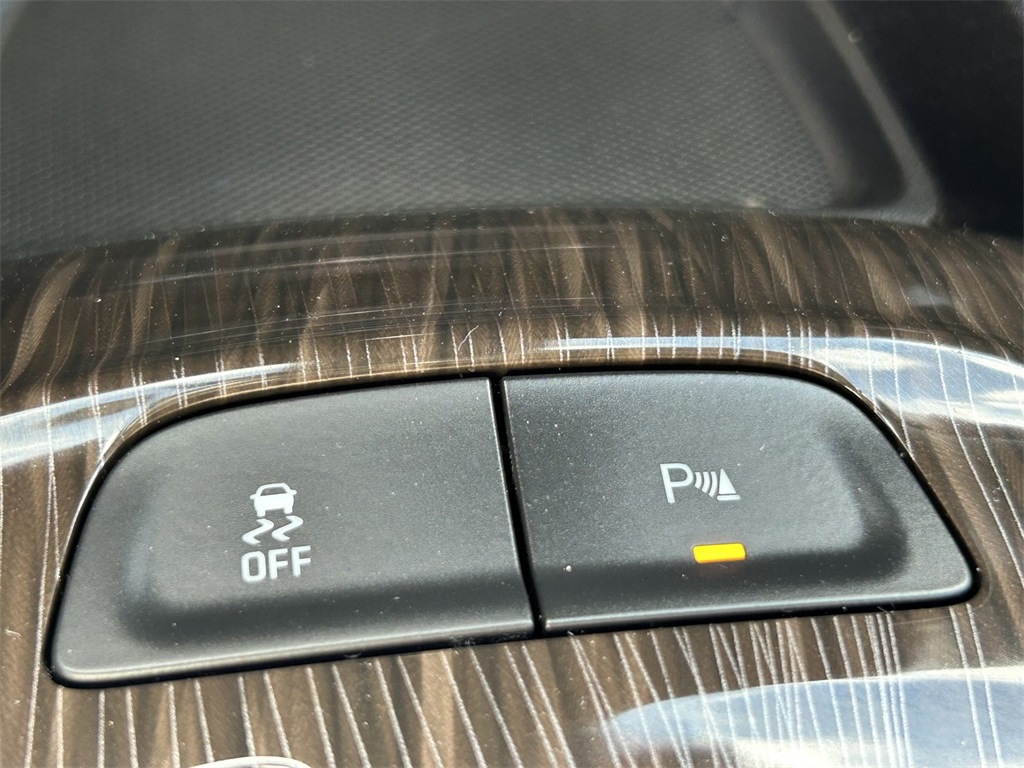 Used Car 2024 Chevrolet Malibu  Lt For Sale Under $25,000 In San Marcos, Texas