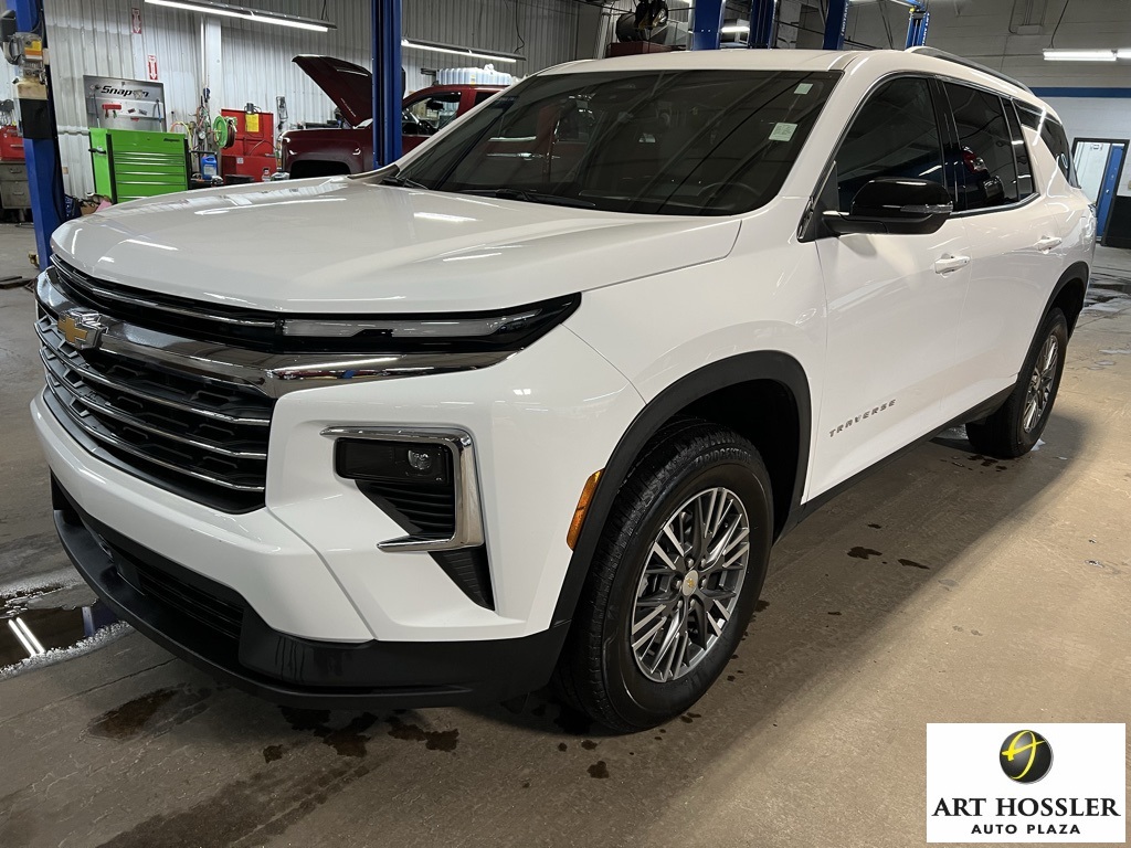 2025 Chevrolet Traverse LT FWD