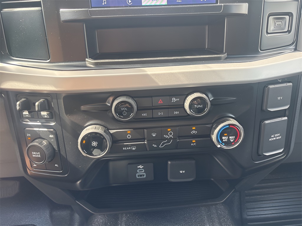 2026 Ford F-350SD