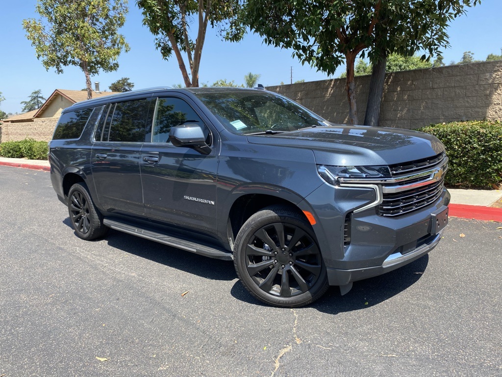 2021 Chevrolet Suburban LT