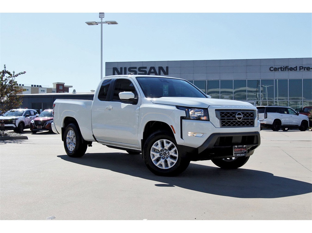 2024 Nissan Frontier SV White at Central Houston Nissan
