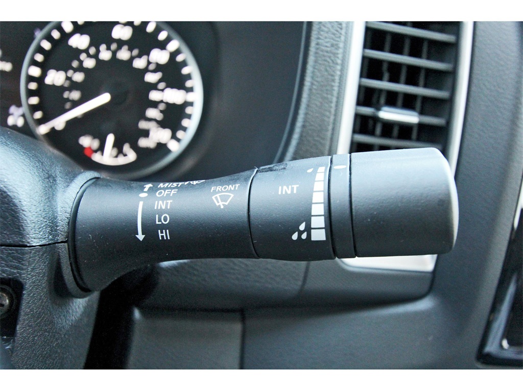 2024 Nissan Frontier SV White at Central Houston Nissan