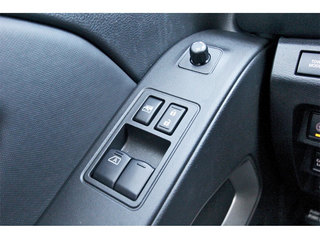 2024 Nissan Frontier SV White at Central Houston Nissan