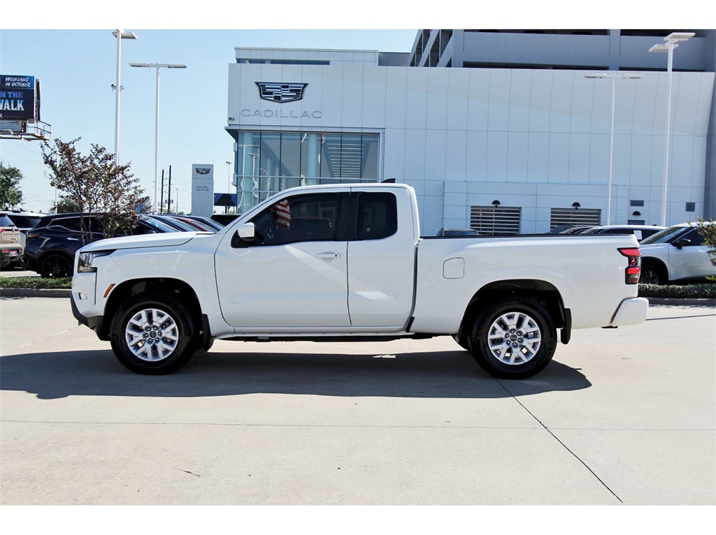 2024 Nissan Frontier SV White at Central Houston Nissan