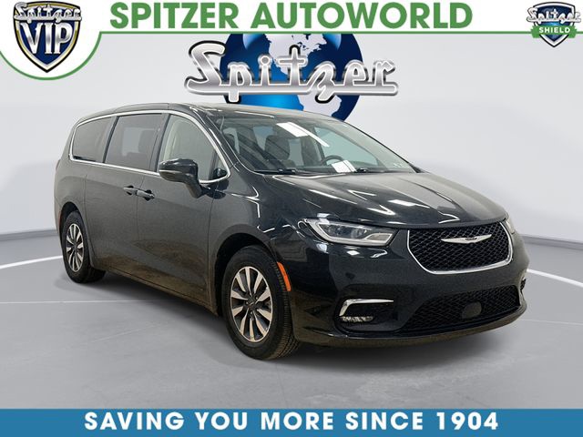 2024 Chrysler Pacifica Hybrid