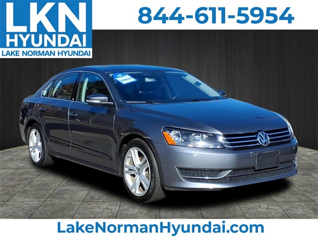 2014 Volkswagen Passat SE 1.8