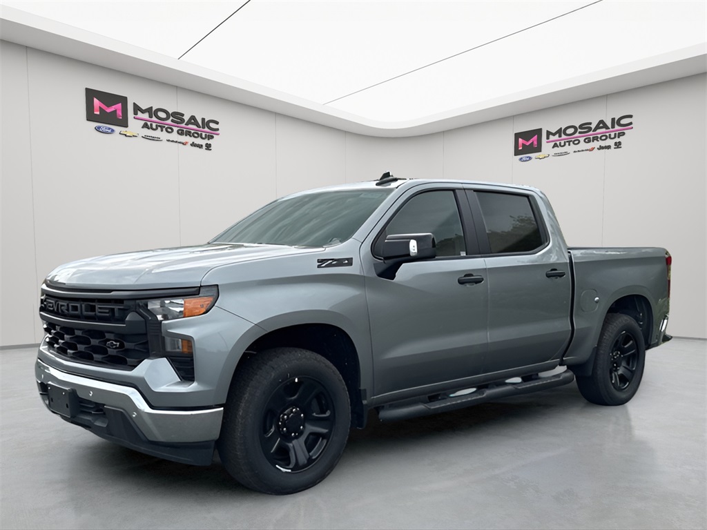 2024 Chevrolet Silverado 1500 photo 3