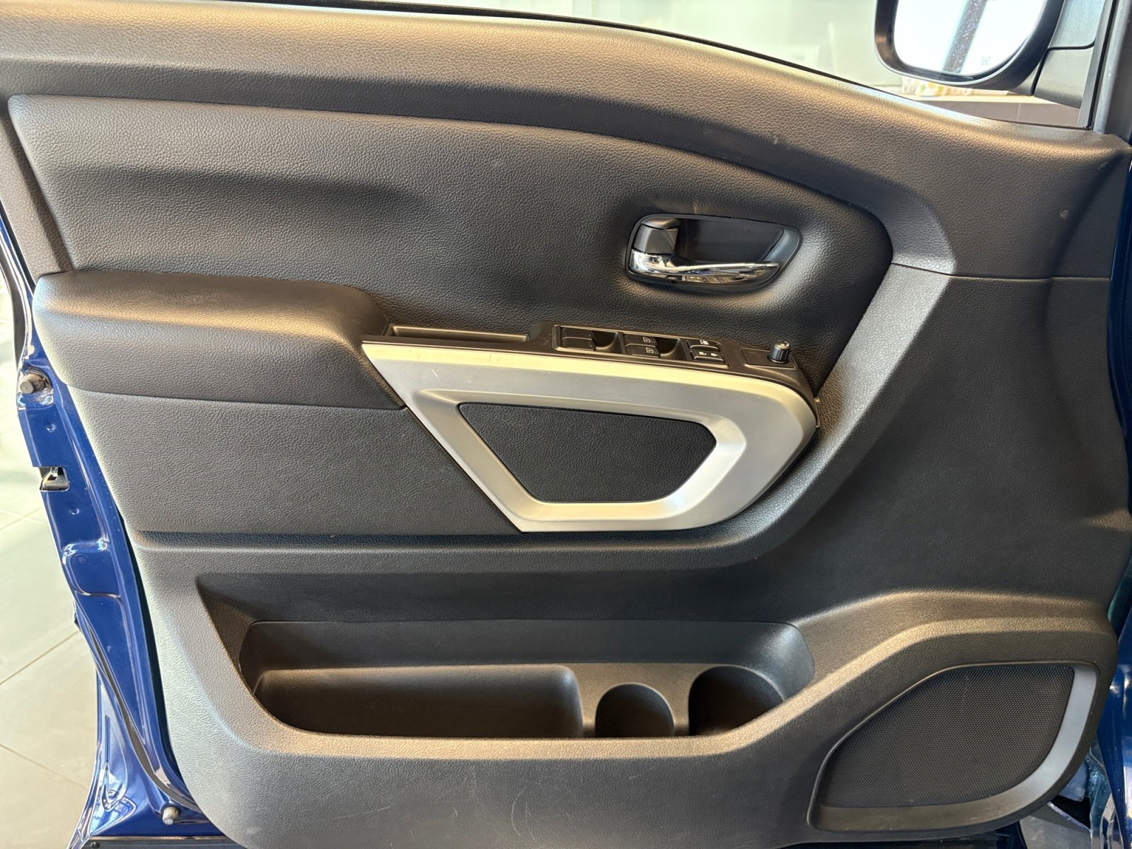 Used Car 2022 Nissan Titan  Sv For Sale Under $30,000 In San Antonio, Texas