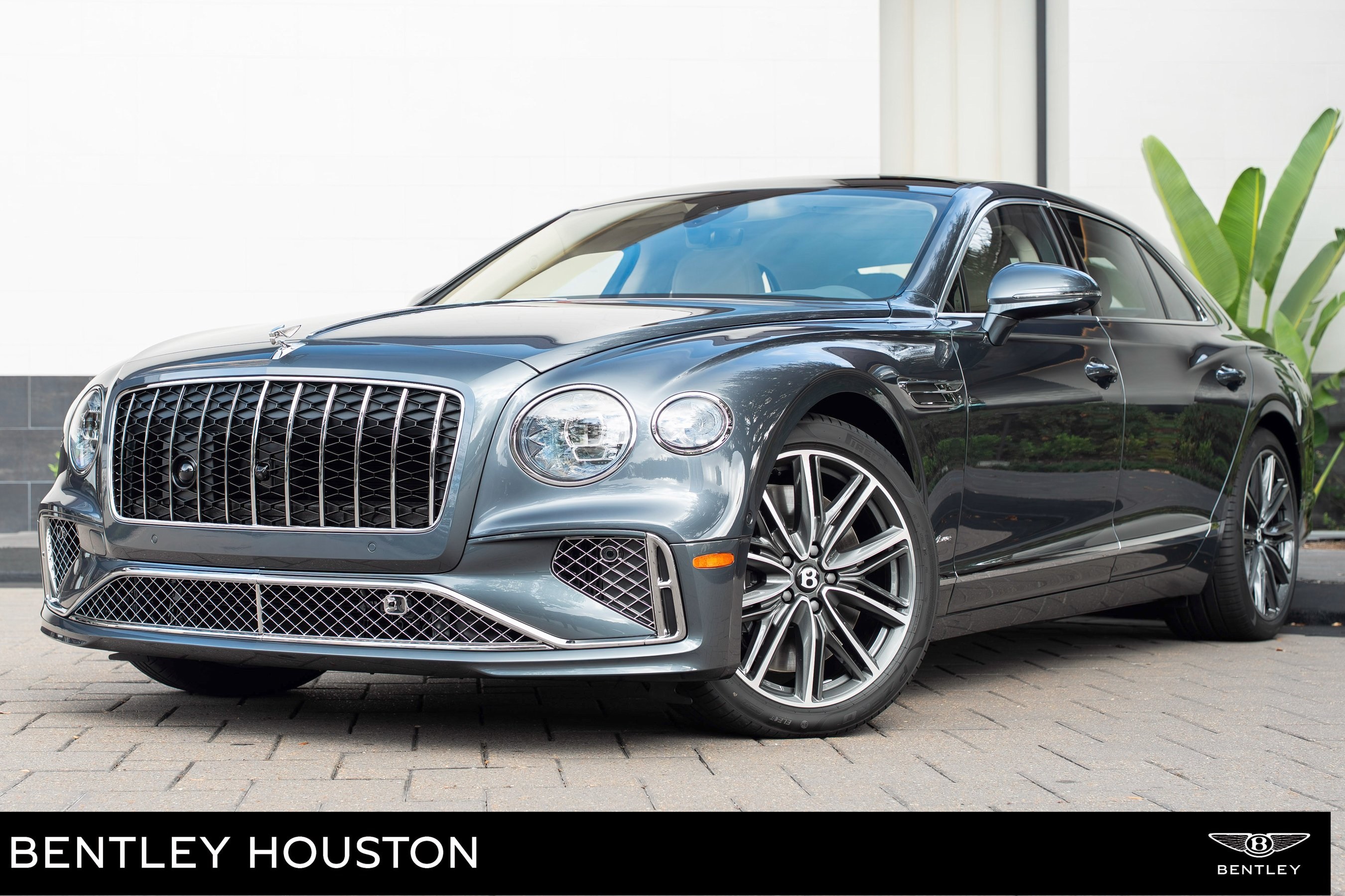 2026 Bentley Flying Spur's photo