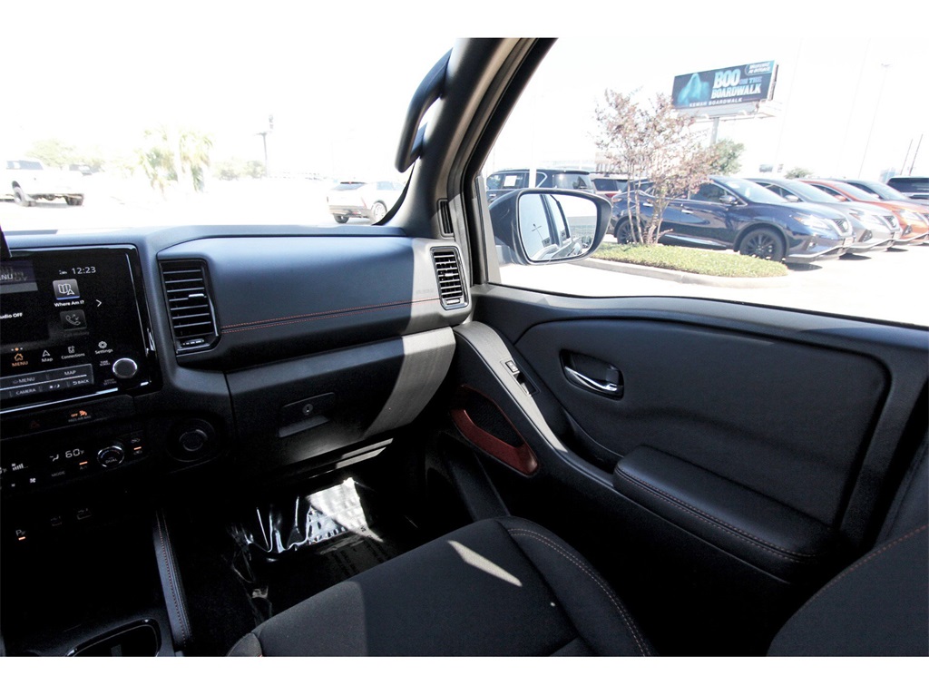2023 Nissan Frontier PRO-4X Black at Big Star Buick GMC