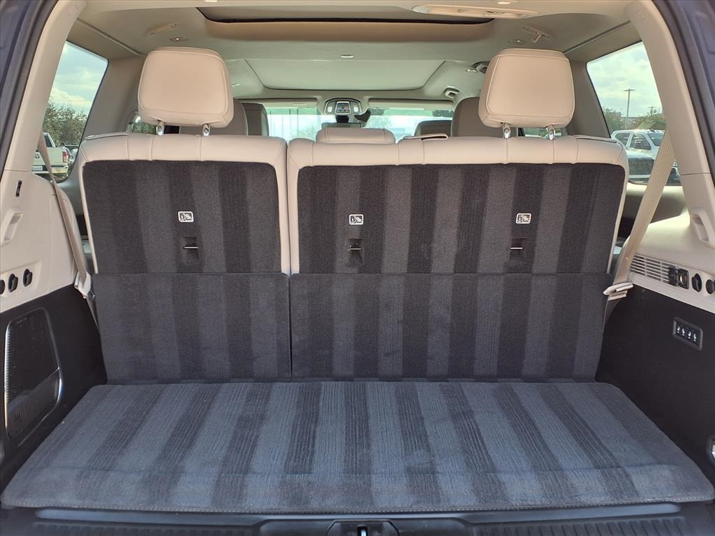 2022 Jeep Wagoneer Series III Gray at Community Kia