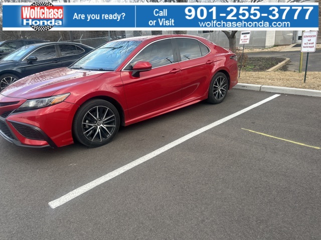 2021 Toyota Camry SE Nightshade FWD