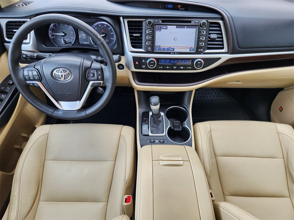 2014 Toyota Highlander Limited White at Gullo Toyota