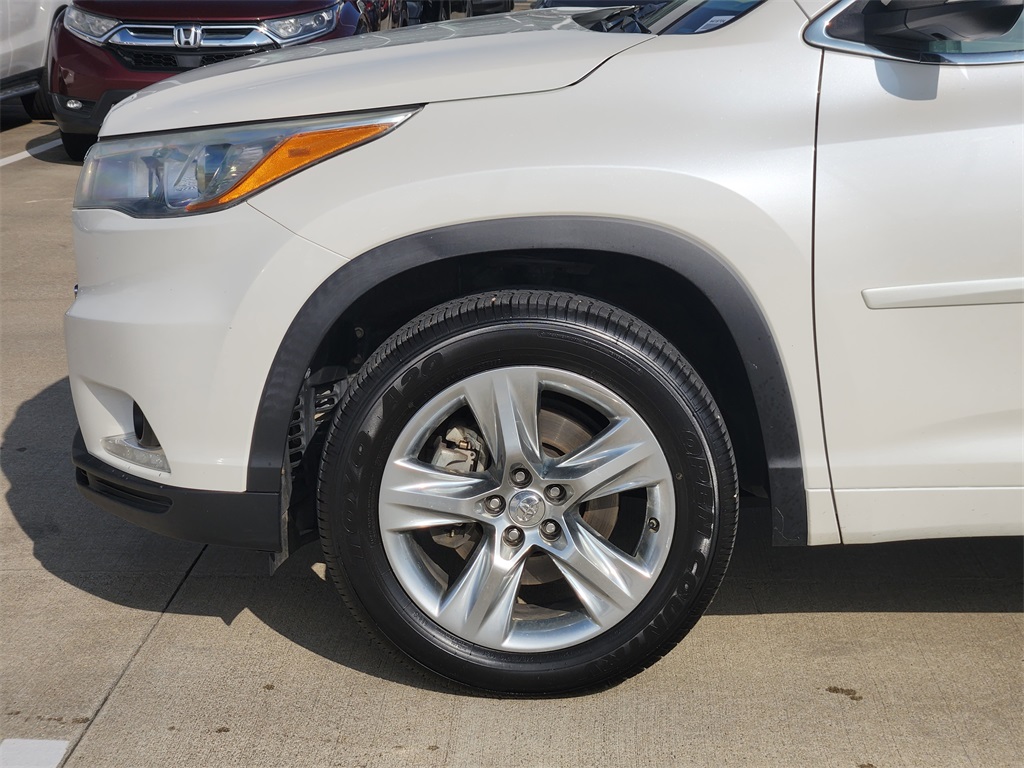 2014 Toyota Highlander Limited White at Gullo Toyota