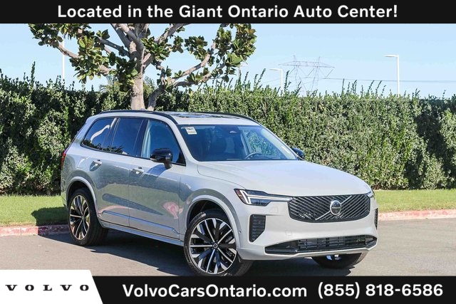 2026 Volvo XC90 B6 Ultra Dark 7-Passenger AWD