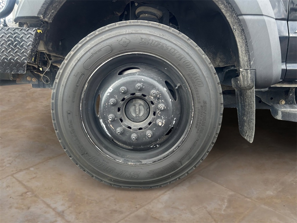 Used Car 2019 Ford F-550sd  Xl For Sale Under $40,000 In Floresville, Texas