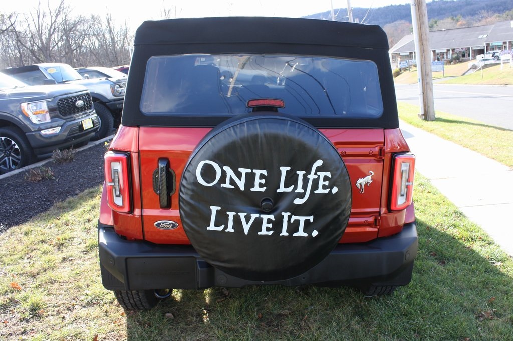 2023 Ford Bronco Outer Banks photo 4