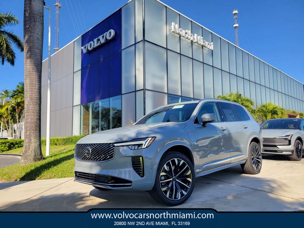 2026 Volvo XC90 Plug-In Hybrid T8 Core